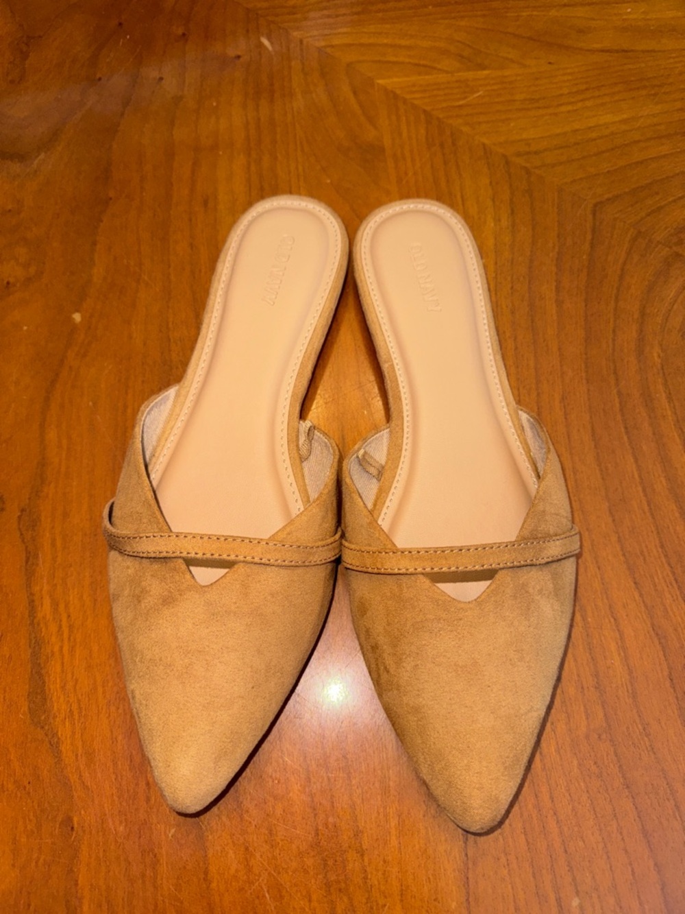Old Navy Suede Pointed-Toe Slide Mules in Tan